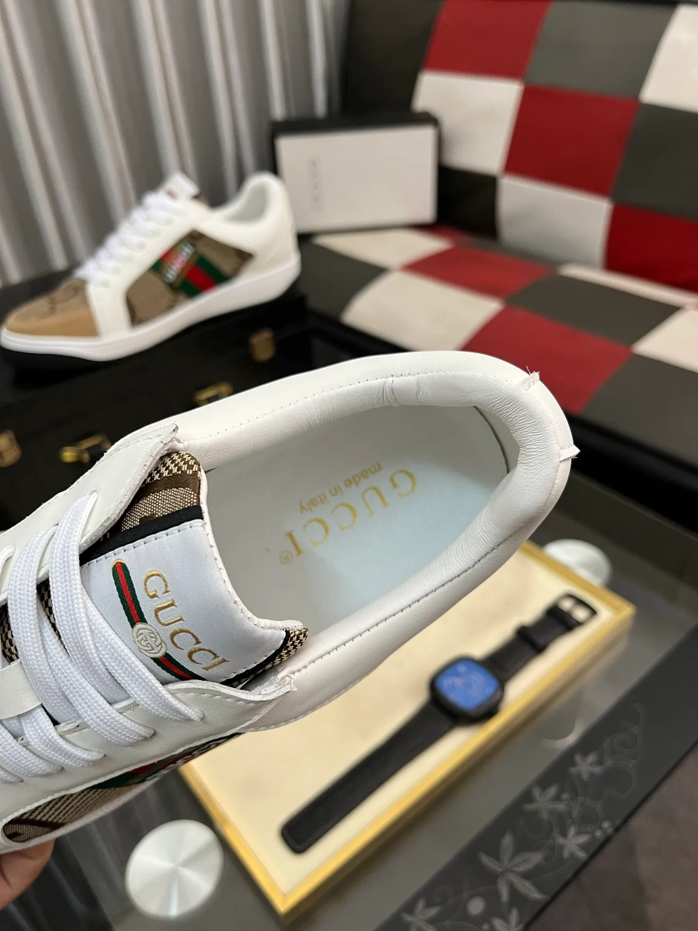 Men's Men's Shoes 💰400⌚️⌚️【GUCCI】Gucci men's latest white shoe series casual shoes! The official website is built 1:1. Upper: Made of imported cowhide, with electric embroidery ➕Inner lining: Made of high-quality first-layer pigskin, soft and comfortable. Picky material selection and exquisite workmanship give you the best enjoyment. Size: 38-444️⃣Colors available